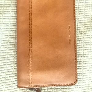 Banana Republic clutch